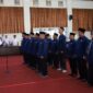 Wali Kota Padang, Fadly Amran mengukuhkan pengurus FKUB Kota Padang periode 2025–2030 di Ruang Bagindo Aziz Chan, Kantor Balai Kota Padang, Rabu (14/5/2025). (Foto: Prokopim Padang)