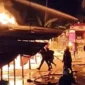 Kebakaran melanda Blok E Asrama Polisi SPN Polda Sumbar di Kelurahan Indarung, Minggu (25/5/2025) malam. (Foto: Ist)