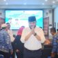 Wali Kota Padang, Fadly Amran melepas 350 CPNS untuk mengabdi di kelurahan se-Kota Padang, Senin (2/6/2025). (Foto: Prokopim Padang)