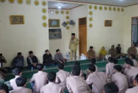 Wakil Wali Kota Padang, Maigus Nasir membuka kegiatan pembelajaran metode Tamyiz bagi anak-anak panti asuhan di Panti Asuhan Al Hidayah, Kelurahan Kalumbuk, Kecamatan Kuranji, Senin (23/6/2025). (Foto: Prokopim Padang)