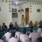 Wakil Wali Kota Padang, Maigus Nasir membuka kegiatan pembelajaran metode Tamyiz bagi anak-anak panti asuhan di Panti Asuhan Al Hidayah, Kelurahan Kalumbuk, Kecamatan Kuranji, Senin (23/6/2025). (Foto: Prokopim Padang)