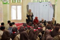 Disdikbud Padang Panjang menghadirkan Bundo Kanduang di sejumlah sekolah pada Sabtu (31/5/2025). (Foto: Kominfo Padang Panjang)