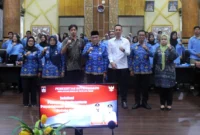 Wakil Wali Kota Padang Maigus Nasir membuka Sosialisasi P4GN di Ruang Abu Bakar Ja’ar, Balai Kota Padang, Aia Pacah, Selasa (17/6/2025). (Foto: Diskominfo Padang)