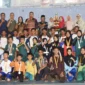 Wakil Wali Kota Pariaman, Mulyadi bersama para peraih medali. (Foto: Kominfo Pariaman) 