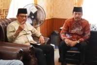 Sekdako Padang Panjang Sonny Budaya Putra memimpin rapat koordinasi revitaliasi PDIKM di Kantor Disporapar, Kamis (26/6/2025). (Foto: Kominfo Padang Panjang)
