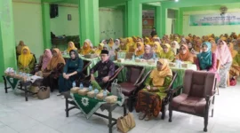 Wakil Wali Kota Padang, Maigus Nasir menghadiri Seminar Literasi Ketahanan Pangan dalam rangka Milad ke-108 Aisyiyah di Aula Kantor PW Aisyiyah Sumbar, Sabtu (21/6/2025). (Foto: Prokopim Padang)