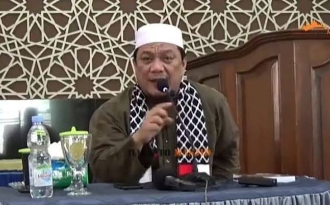Ustad Dr H M Yahya Yopie Waloni. (Foto: Ist)