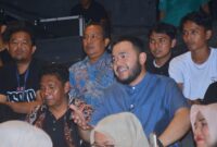 Wali Kota Padang Fadly Amran menyaksikan 