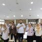 Wali Kota Padang Fadly Amran membuka Workshop Pelayanan Prima bagi Petugas Puskesmas dan Dinkes Padang, Rabu (4/6/2025). (Foto: Prokopim Padang)