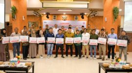 PT Semen Padang menyalurkan lebih dari Rp2,2 miliar untuk mendukung 98 program pemberdayaan yang menjangkau lebih dari 4.400 penerima manfaat. (Foto: PT Semen Padang)