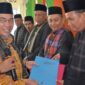 Wakil Wali Kota Padang Maigus Nasir saat Pengukuhan Ninik Mamak Nan Bajinih Adat KAN Nanggalo di Kantor KAN Nanggalo, Sabtu (14/6/2025). (Foto: Prokopim Padang)