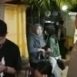 Korban penipuan lowongan pekerjaan saat membuat laporan di Mapolresta Padang, Senin dini hari (16/6/2025). (Foto: Ist)