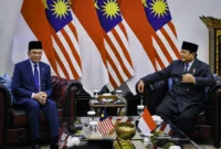 Presiden RI Prabowo Subianto dan PM Malaysia Anwar Ibrahim menggelar pertemuan di Istana Merdeka, Jakarta, Jumat (27/6/2025). (Foto: BPMI Setpres)