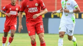 Bruno Dybal saat membela Semen Padang FC. (Foto: IG @brunodybal) 