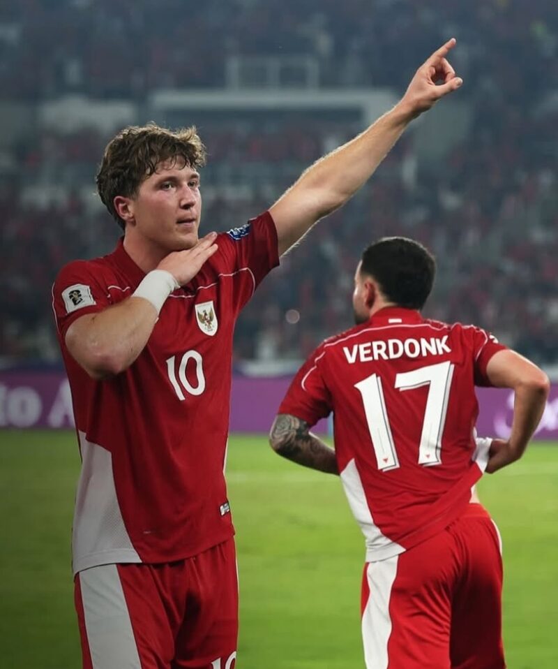 Ole Romeny membawa Indonesia unggul 1-0 atas China di babak pertama Kualifikasi Piala Dunia 2026 zona Asia yang digelar di Stadion Utama Gelora Bung Karno, Kamis (5/6/2025). (Foto: IG @timnasindonesia)