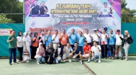 Wali Kota Pariaman Yota Balad membuka Kejuaraan Tenis Internasional Baveti 2025, Jumat (27/6/2025). (Foto: Kominfo Pariaman)