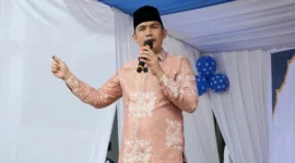 Camat Lubeg Nofiandi Amir menyampaikan sambutan. (Foto: Ist)