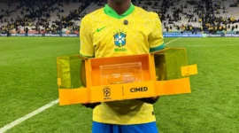 Vinicius Junior menjadi pahlawan kemenangan Brasil atas Paraguay pada laga kualifikasi di Corinthians Arena, Sao Paulo, Rabu (11/6/2025). (Foto: IG @cbf_futebol)