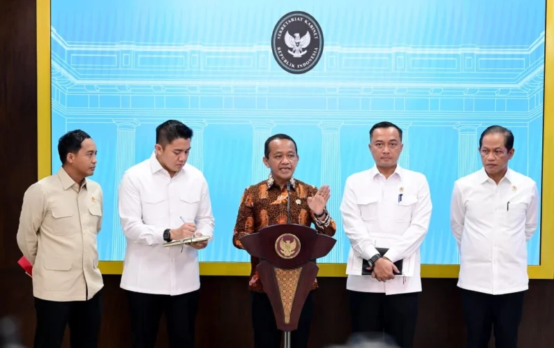Menteri Investasi/Kepala BKPM, Bahlil Lahadalia memberikan keterangan pers di Kantor Presiden, Jakarta Pusat, Selasa (10/6/2025). (Foto: Kementerian ESDM)