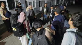 Proses evakuasi WNI dari Iran. (Foto: Dok. Kemenlu RI)