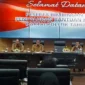 Plt Asisten I Setdako Padang Mairizon membuka kegiatan Bimtek Optimalisasi Penggunaan Bantuan Keuangan Ruang Abu Bakar Jaar Balai Kota Padang, Senin (30/6/2025). (Foto: Ist)
