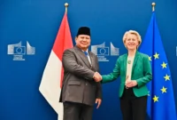 Presiden Prabowo Subianto melakukan pertemuan dengan Presiden Komisi Eropa, Ursula von der Leyen, di kantor pusat Uni Eropa Gedung Berlaymont, Brussel, Belgia, pada Minggu (13/7/2025). (Foto: BPMI Setpres)