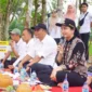 Bupati Dharmasraya, Annisa Suci Ramadhani berdialog bersama petani di Nagari Gunung Medan, Kecamatan Sitiung, Rabu (2/7/2025). (Foto: Pemkab Dharmasraya)