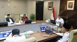 Menteri Ketenagakerjaan Yassierli menerima audiensi Wali Kota Pariaman, Yota Balad di Ruang Rapat Kerja Menaker, Jakarta, Rabu (9/7/2025). (Foto: Kominfo Pariaman)