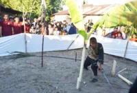 Prosesi kedua Hoyak Tabuik Piaman 2025 Manabang Batang Pisang berjalan sukses dan lancar. (Foto: Kominfo Pariaman)