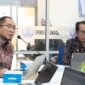 Kabag Perekonomian dan SDA Setdako Padang, Indra Noveri saat menggelar pertemuan dengan sejumlah perbankan di Balai Kota Padang, Kamis (3/7/2025). (Foto: Diskominfo Padang)