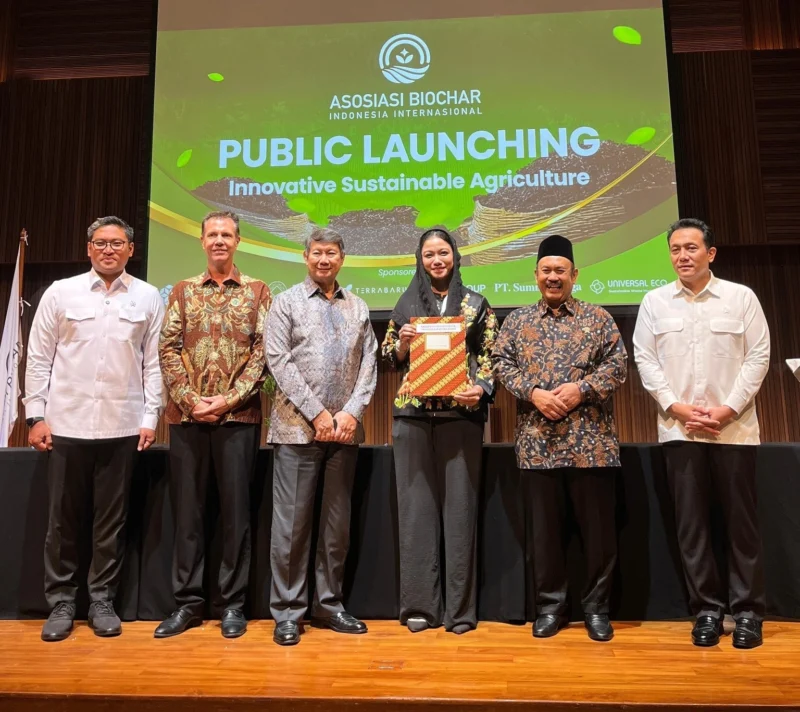 Bupati Dharmasraya, Annisa Suci Ramadhani dalam acara Public Launching ABII di Soehanna Hall, The Energy Building, Jakarta, Senin (7/7/2025). (Foto: Pemkab Dharmasraya)