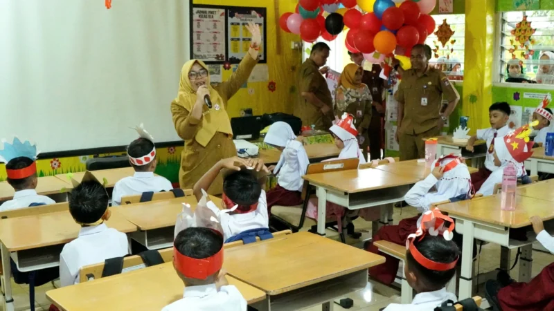 SDN 35 Pagambiran Padang menggelar MPLS ramah anak dan edukatif untuk siswa baru tahun ajaran 2025/2026. (Foto: Diskominfo Padang)