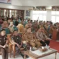 Wakil Bupati Tanah Datar, Ahmad Fadly mengikuti peluncuran nasional kelembagaan 80.000 Koperasi Merah Putih secara virtual di Aula Kantor Bupati, Senin (21/5/2025). (Foto: Pemkab Tanah Datar)