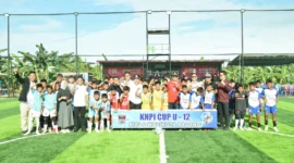 Wakil Wali Kota Padang, Maigus Nasir membuka Festival Sepakbola Usia Dini KNPI Cup U-12 Season 3 di Lapangan Mini Soccer Top Score Arena, Tunggul Hitam, Rabu (9/7/2025). (Foto: Prokopim Padang)