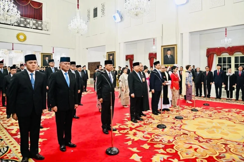 Sebanyak 30 wakil menteri di Kabinet Prabowo Subianto tercatat merangkap jabatan sebagai komisaris di BUMN dan anak usahanya. (Foto: presidenri.go.id)