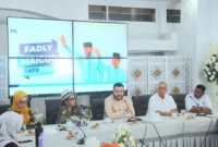 Wali Kota Padang Fadly Amran memimpin Rapat Kolaborasi Pentahelix di Kediaman Resmi Wali Kota Padang, Jumat (4/7/2025). (Foto: Prokopim Padang)
