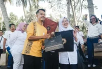 Indosat meningkatkan jaringan 4G di Solok untuk mendukung digitalisasi UMKM batik dan pariwisata. (Foto: Indosat)