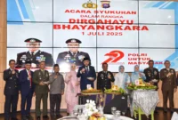 Acara syukuran dalam rangka HUT Bhayangkara ke-79 di Ruang Abu Bakar Jaar, Balai Kota Padang, Senin (30/6/2025). (Foto: Prokopim Padang)