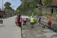 Progres perbaikan jalan Payakumbuh–Lintau sudah 50 persen. (Foto: ADPSB)