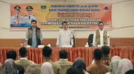 BPBD Solsel menggelar pelatihan bencana bagi 78 perangkat nagari untuk memperkuat mitigasi bencana, Rabu (9/7/2025). (Foto: Prokopim Solsel)