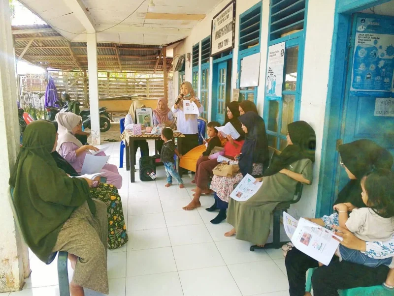 Suasana kegiatan Kelas Ibu Hamil di Pustu Sungai Tunu, Nagari Sungai Tunu, Kecamatan Ranah Pesisir, Kabupaten Pessel, Kamis (10/7/2025). (Foto: Pemkab Pessel)