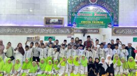 Camat Lubeg Nofiandi Amir membuka Semarak Muharram Remaja Masjid se-Kelurahan Koto Baru Nan XX di Masjid Syuhada, Sabtu (19/7/2025). (Foto: Ist)