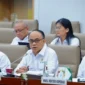 Menteri Koperasi Budi Arie Setiadi didampingi Wakil Menteri Koperasi Ferry Juliantono menghadiri rapat kerja dengan Komisi VI DPR RI, Jakarta (9/7/2025). (Foto: Kemenkop)