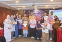 Wali Kota Padang Fadly Amran menghadiri coaching class yang digelar Infosumbar di Hotel Mercure Padang, Selasa (15/7/2025). (Foto: Prokopim Padang)