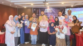 Wali Kota Padang Fadly Amran menghadiri coaching class yang digelar Infosumbar di Hotel Mercure Padang, Selasa (15/7/2025). (Foto: Prokopim Padang)