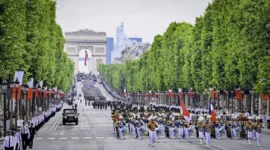 Satgas Patriot II Indonesia tampil memukau di Bastille Day 2025 di Paris, Prancis, Senin (14/7/2025). (Foto: BPMI Setpres)