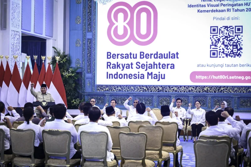 Presiden Prabowo Subianto resmi meluncurkan logo dan tema HUT ke-80 Kemerdekaan RI di Istana Negara, Jakarta, Rabu (23/7/2025). (Foto: BPMI Setpres)
