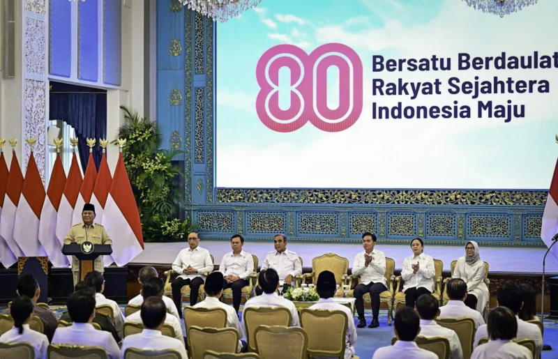 Presiden Prabowo Subianto secara resmi meluncurkan tema dan logo peringatan HUT ke-80 Kemerdekaan RI di Istana Negara, Jakarta, Rabu (23/7/2025). (Foto: BPMI Setpres)