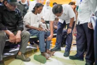 Menteri Kesehatan Budi Gunadi Sadikin meninjau penguatan program eliminasi kusta di Kecamatan Serang Baru, Kabupaten Bekasi, Rabu (23/7/2025). (Foto: Kemenkes)