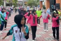 Gebyar Senam Jantung Sehat dalam rangka memeriahkan BBGRM 2025 di Kantor Camat Lubeg, Rabu (30/7/2025).